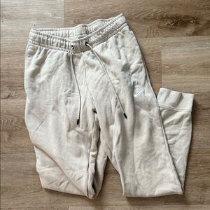 Nike joggers